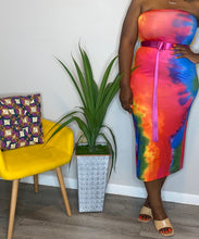 Load image into Gallery viewer, Color Burst Tube Dress (Fits up to 2X)
