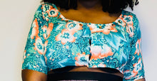 Load image into Gallery viewer, cropped floral green sweater (L)
