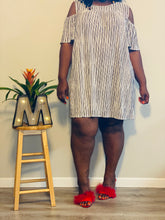 Load image into Gallery viewer, “Roxie” (22/24)
