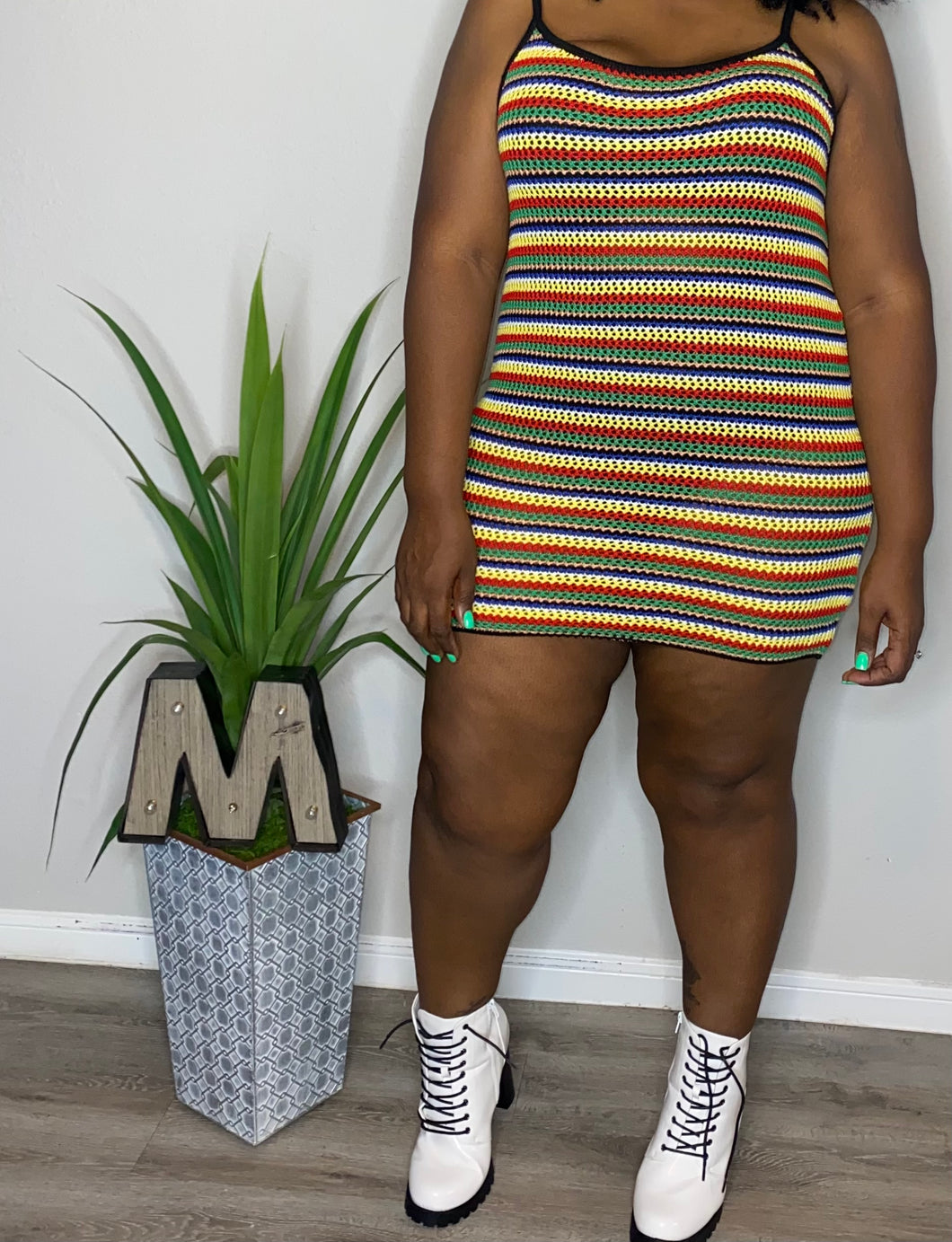 ISLAND GAL CROCHET BODYCON (XXL)
