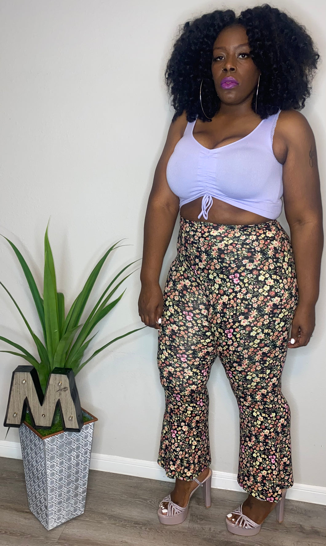 EYE CANDY FLORAL FLARE PANTS (2X)