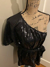 Load image into Gallery viewer, One Shoulder Sequin Top (Fits up to 3X)
