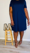 Load image into Gallery viewer, “Toi” Knit Navy Midi Dress (16/18)
